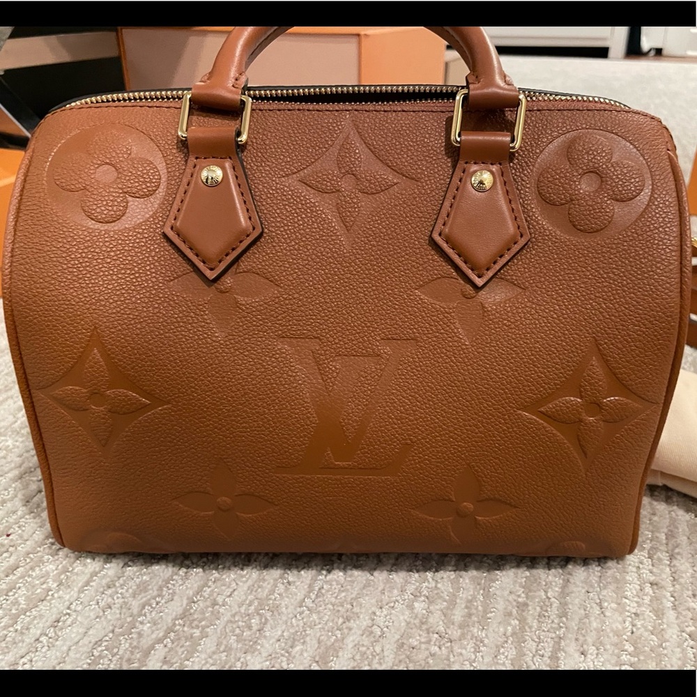 New Louis Vuitton Speedy 25 Cognac